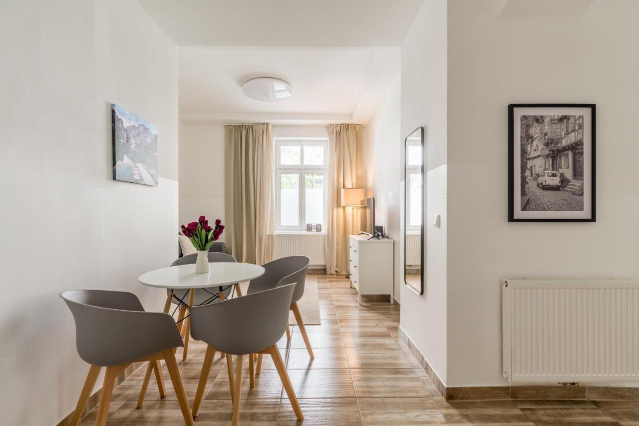 Xxxl Bed/ Free Parking/ Appartamento
