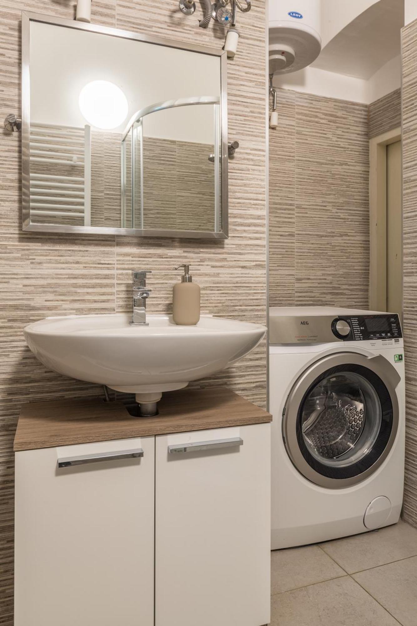 Appartamento Xxxl Bed/ Free Parking/ Vienna